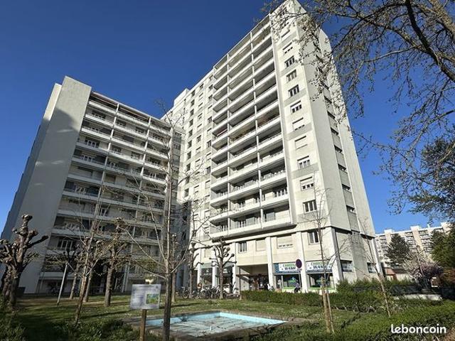 Appartement 5 pièces 121 m²