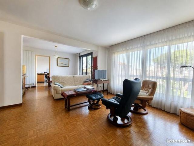Appartement 5 pièces 121 m²