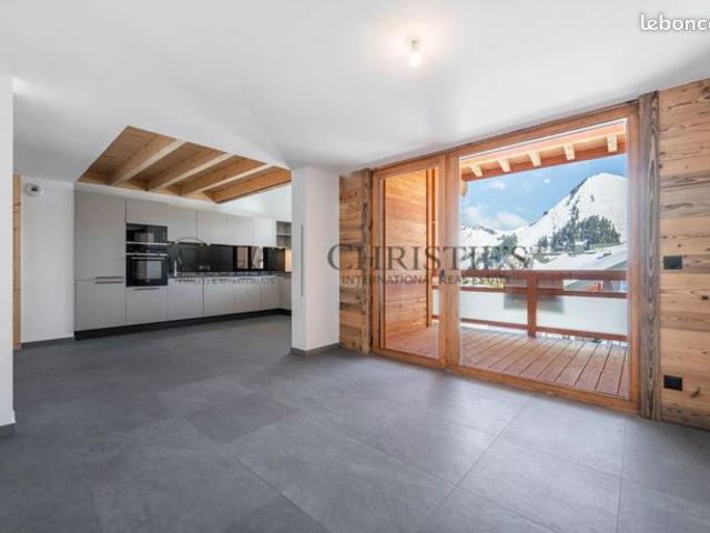 Appartement 5 pièces 121 m²