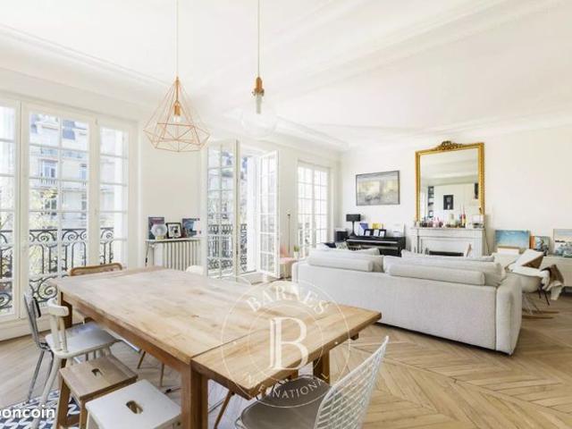 Appartement 5 pièces 122 m²