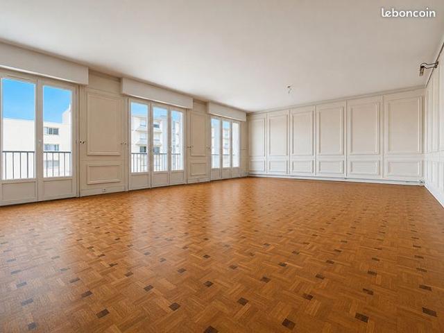 Appartement 5 pièces 122 m²
