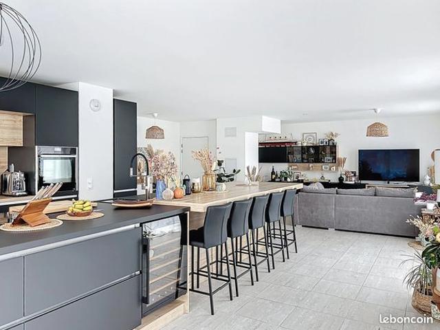 Appartement 5 pièces 122 m²