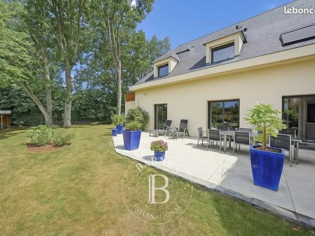 Appartement 5 pièces 122 m²
