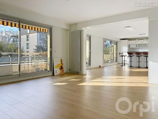 Appartement 5 pièces 122 m²
