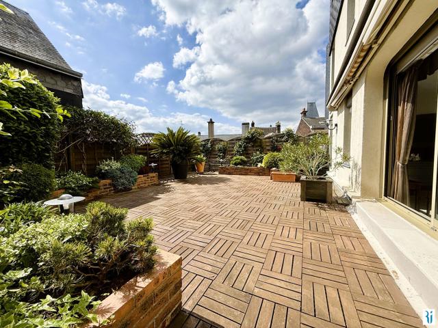 Appartement 5 pièces 122 m²