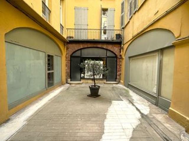 Appartement 5 pièces 122 m²