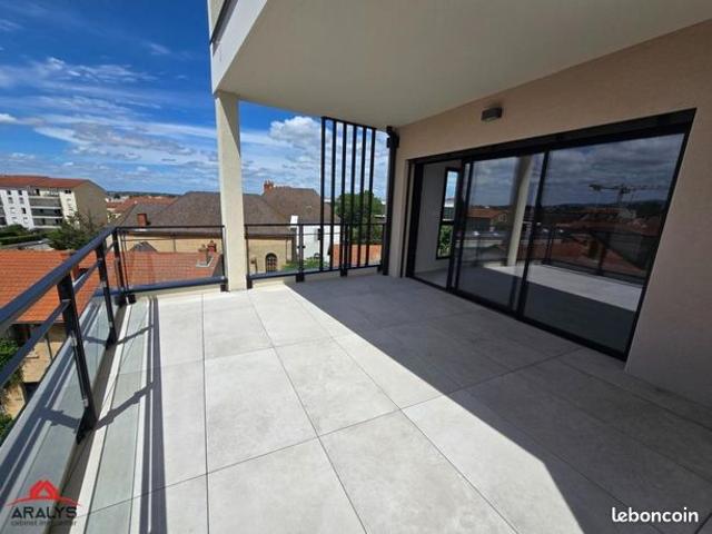 Appartement 5 pièces 123 m²