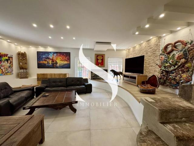 Appartement 5 pièces 124 m²