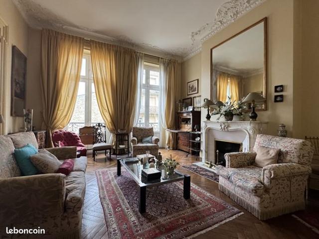 Appartement 4 pièces 124 m²