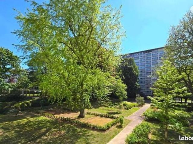 Appartement 5 pièces 124 m²