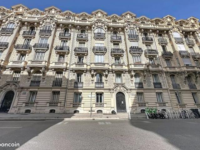Appartement 5 pièces 124 m²