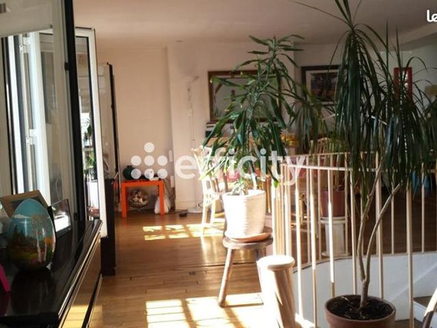 Appartement 6 pièces 125 m²