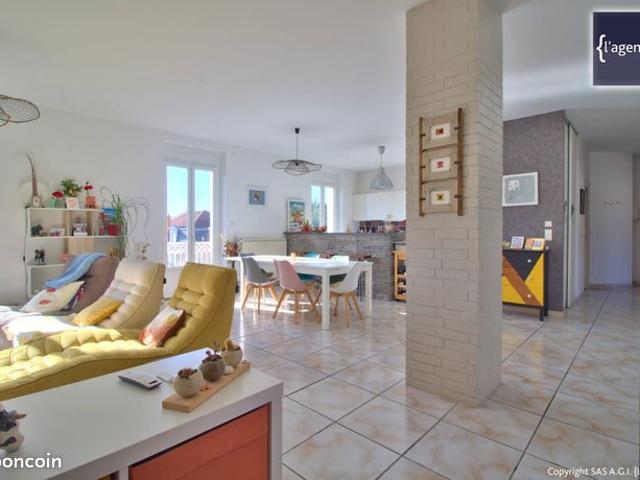 Appartement 5 pièces 125 m²