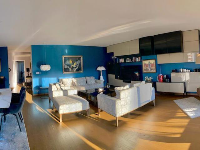 Appartement 5 pièces 125 m²