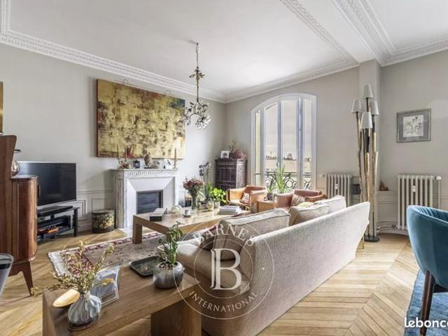 Appartement 5 pièces 125 m²