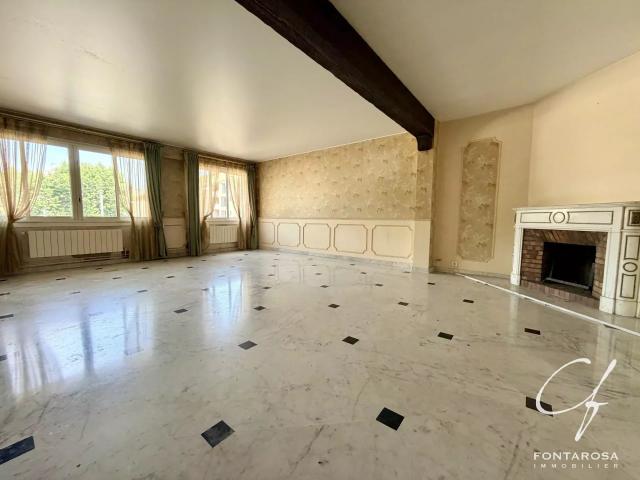 Appartement 5 pièces 126 m²