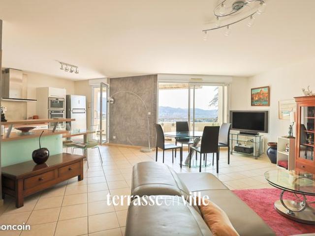 Appartement 5 pièces 126 m²