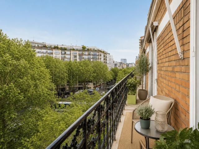 Appartement 5 pièces 126 m²