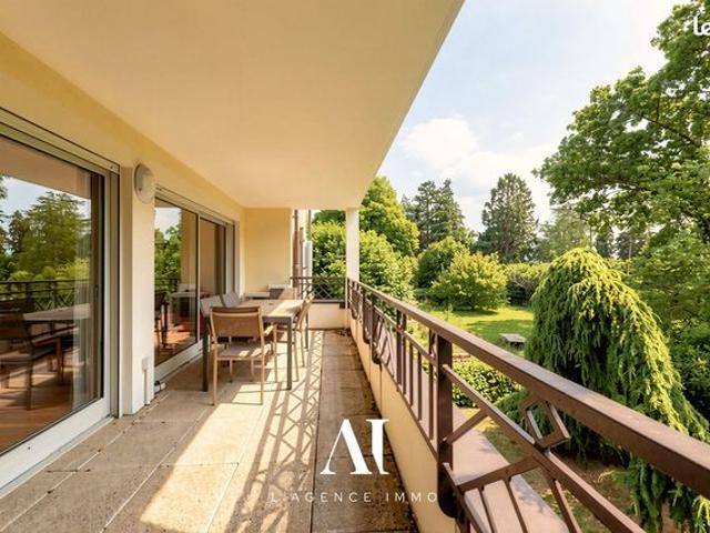 Appartement 5 pièces 126 m²
