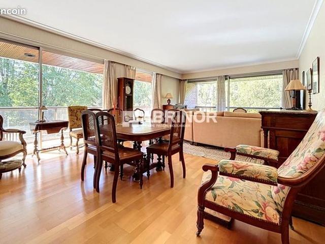 Appartement 5 pièces 126 m²