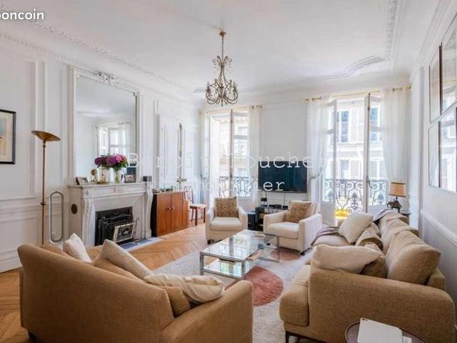 Appartement 5 pièces 126 m²