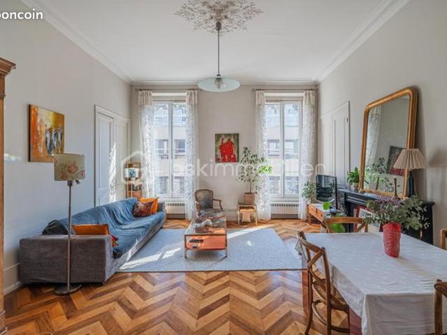 Appartement 5 pièces 127 m²