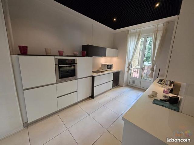 Appartement 5 pièces 127 m²