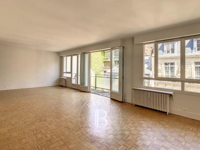 Appartement 5 pièces 127 m²