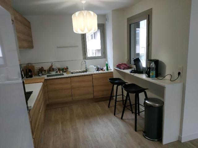 Appartement 5 pièces, 127 m² à louer à Bordeaux 33000