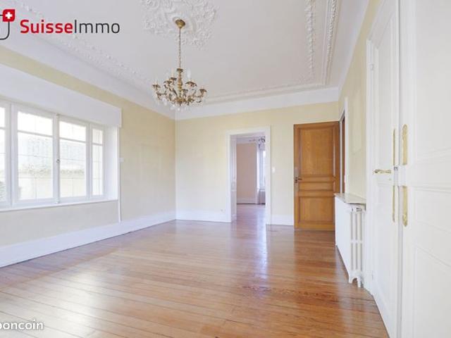 Appartement 5 pièces 128 m²