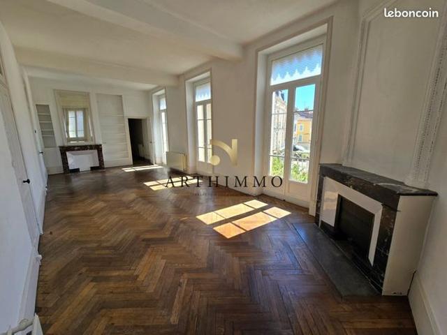 Appartement 5 pièces 128 m²