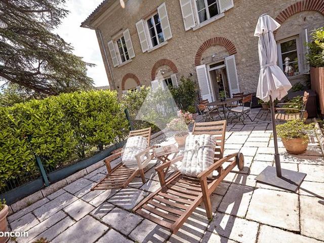 Appartement 5 pièces 128 m²