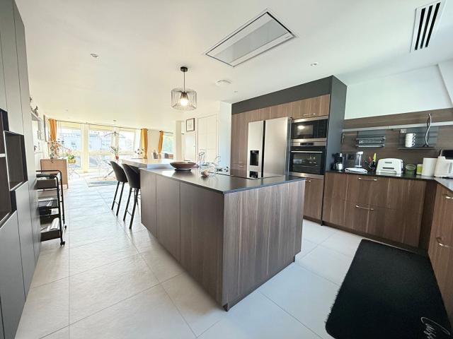 Appartement 5 pièces 128 m²