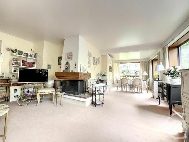 Appartement 5 pièces 128 m²