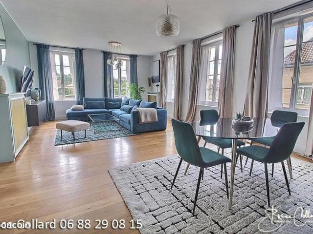 Appartement 5 pièces 130 m²
