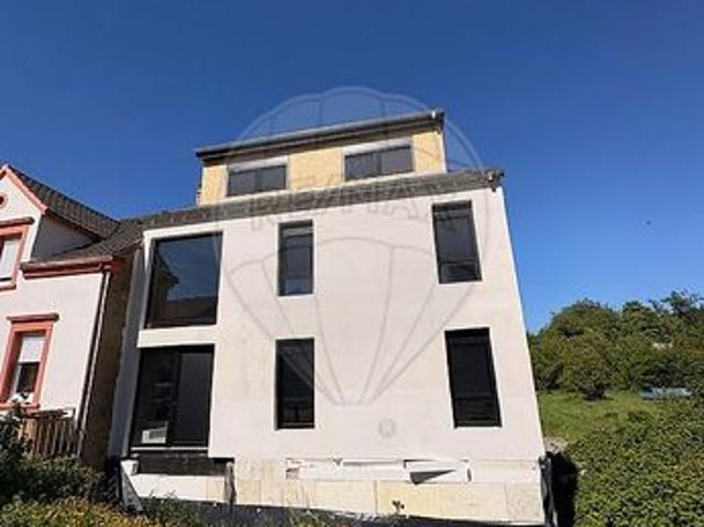 Appartement 5 pièces 130 m²