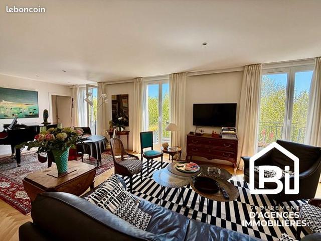 Appartement 5 pièces 130 m²