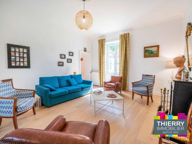 Appartement 5 pièces 130 m²