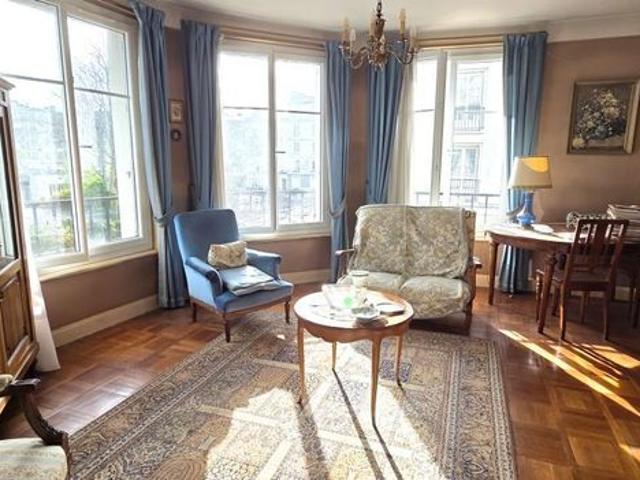 Appartement 5 pièces 130 m²