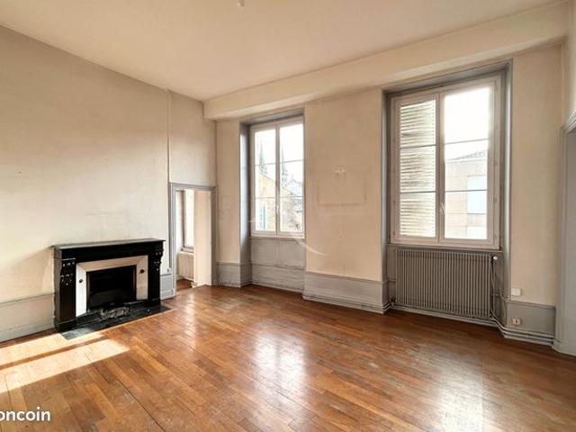 Appartement 5 pièces 130 m²