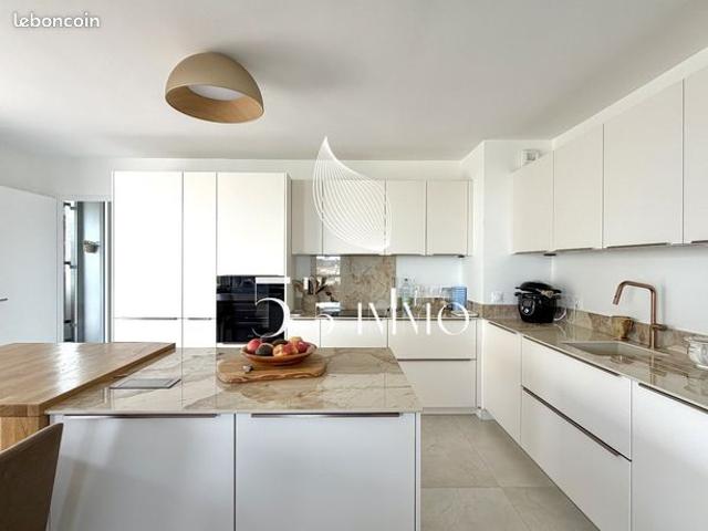 Appartement 5 pièces 130 m²