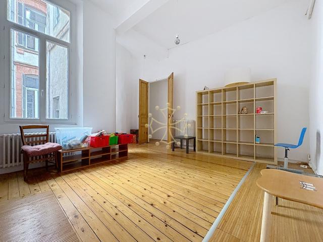 Appartement 5 pièces 130 m²