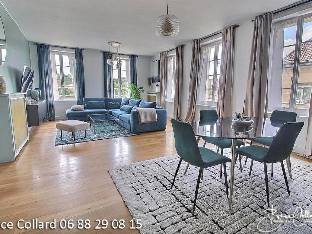 Appartement 5 pièces 130 m²