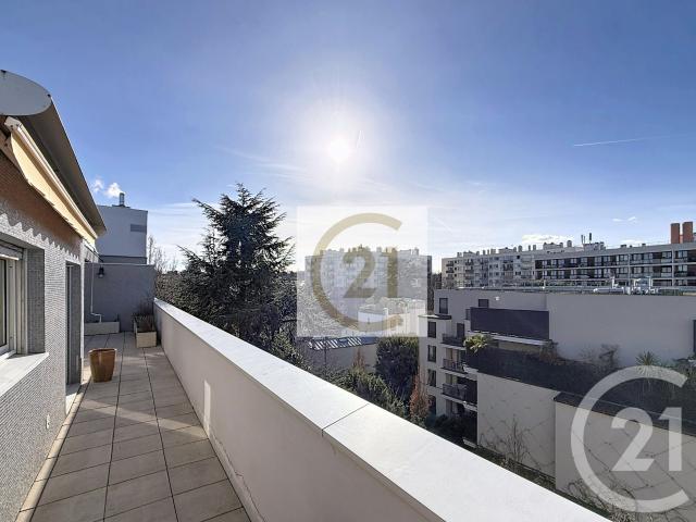Appartement 5 pièces 130 m²