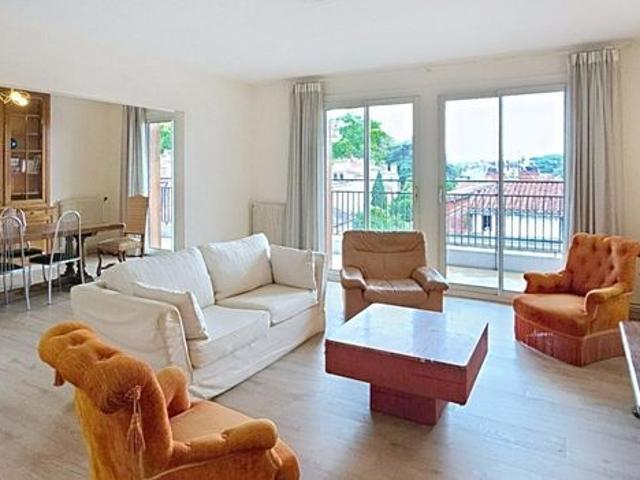 Appartement 5 pièces 130 m²