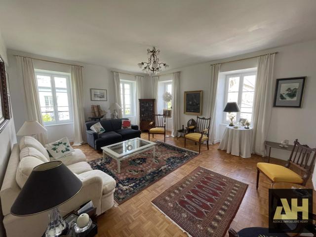 Appartement 5 pièces 130 m²