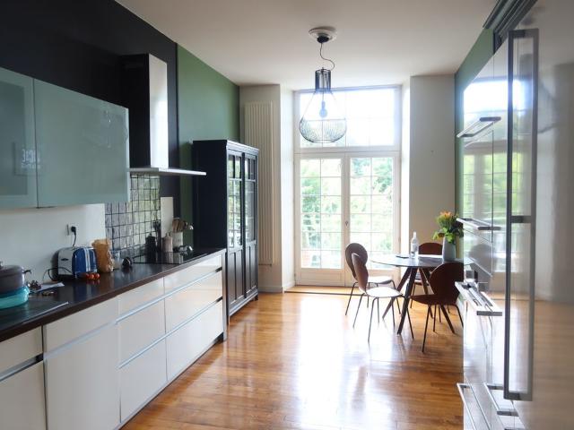 Appartement 5 pièces, 130 m² à louer à École Valentin 25480