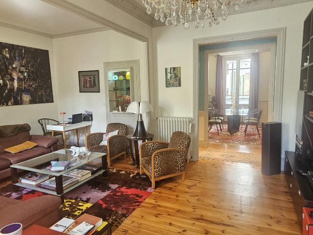 Appartement 5 pièces 131 m²