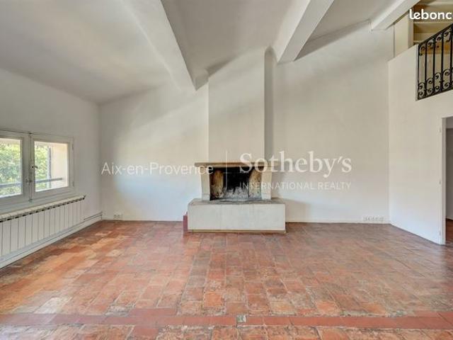 Appartement 5 pièces 131 m²