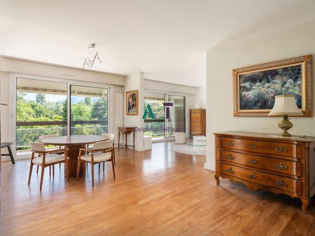 Appartement 5 pièces 131 m²